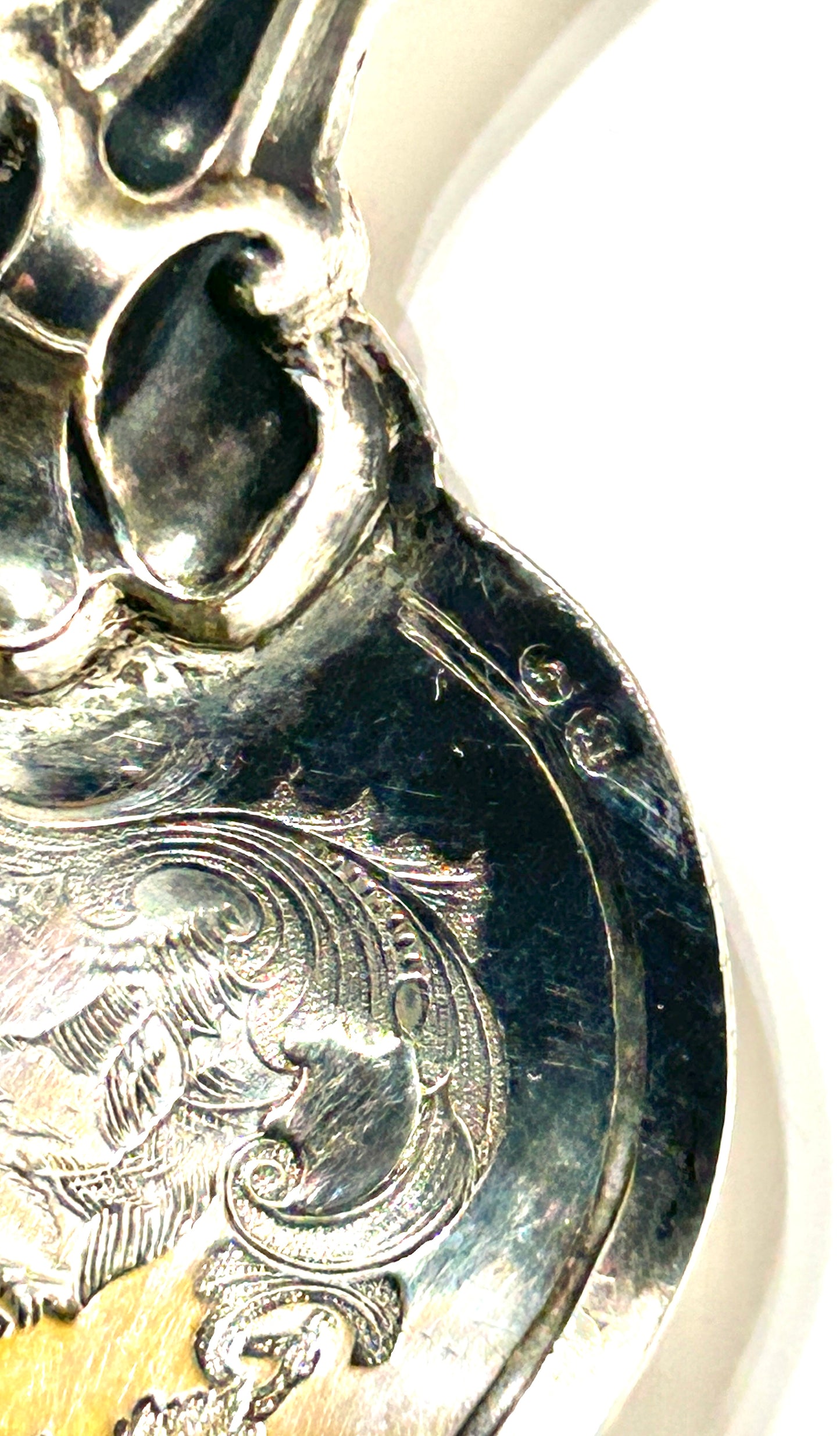 EUROPEAN ANTIQUE SILVER FANCY ENGRAVED SERVER WITH BONE HANDLE