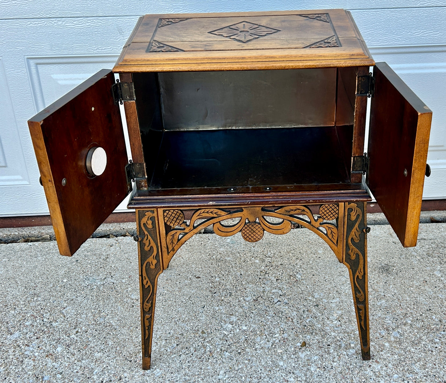 ART DECO SMOKERS CABINET WITH METAL BASE 1930'S