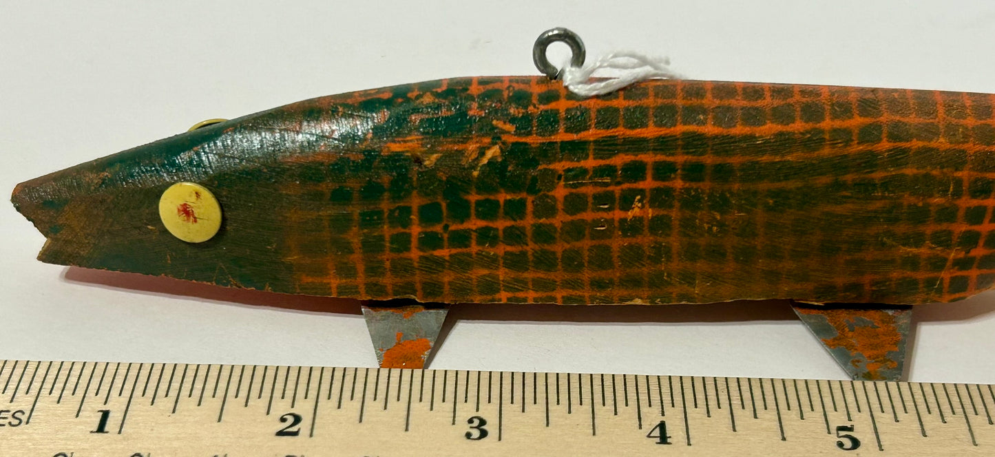 ICE FISHING WOOD DECOY