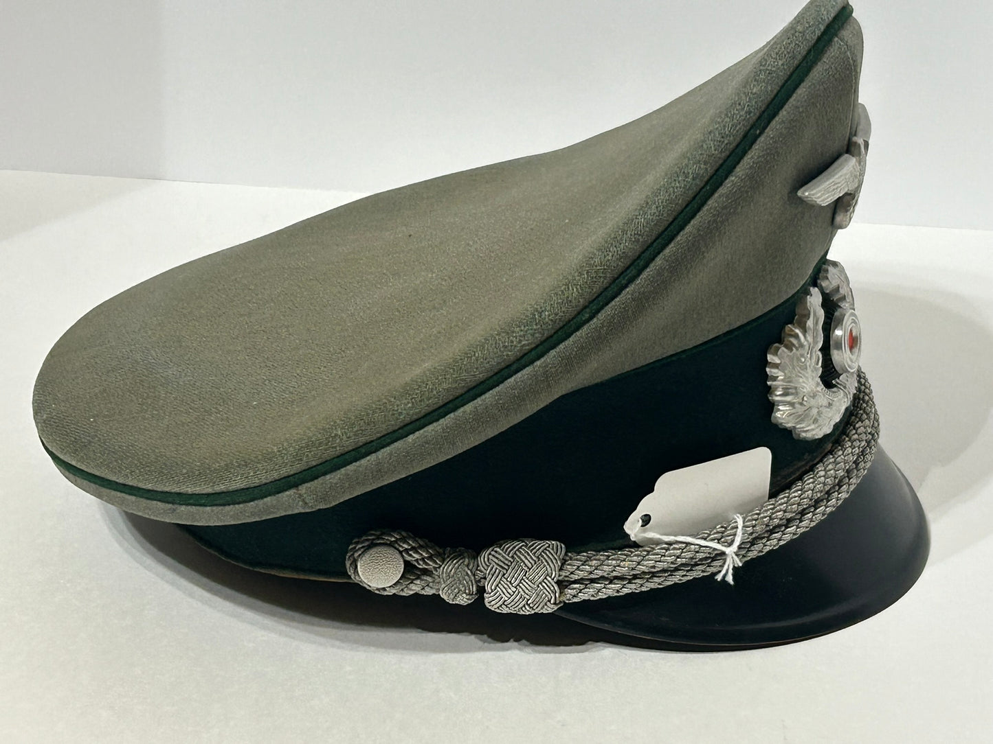 WWII GERMAN ARMY OFFICERS VISOR HAT