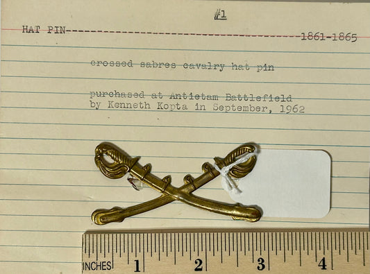 CIVIL WAR CROSSED SABERS CAVALRY HAT BADGE