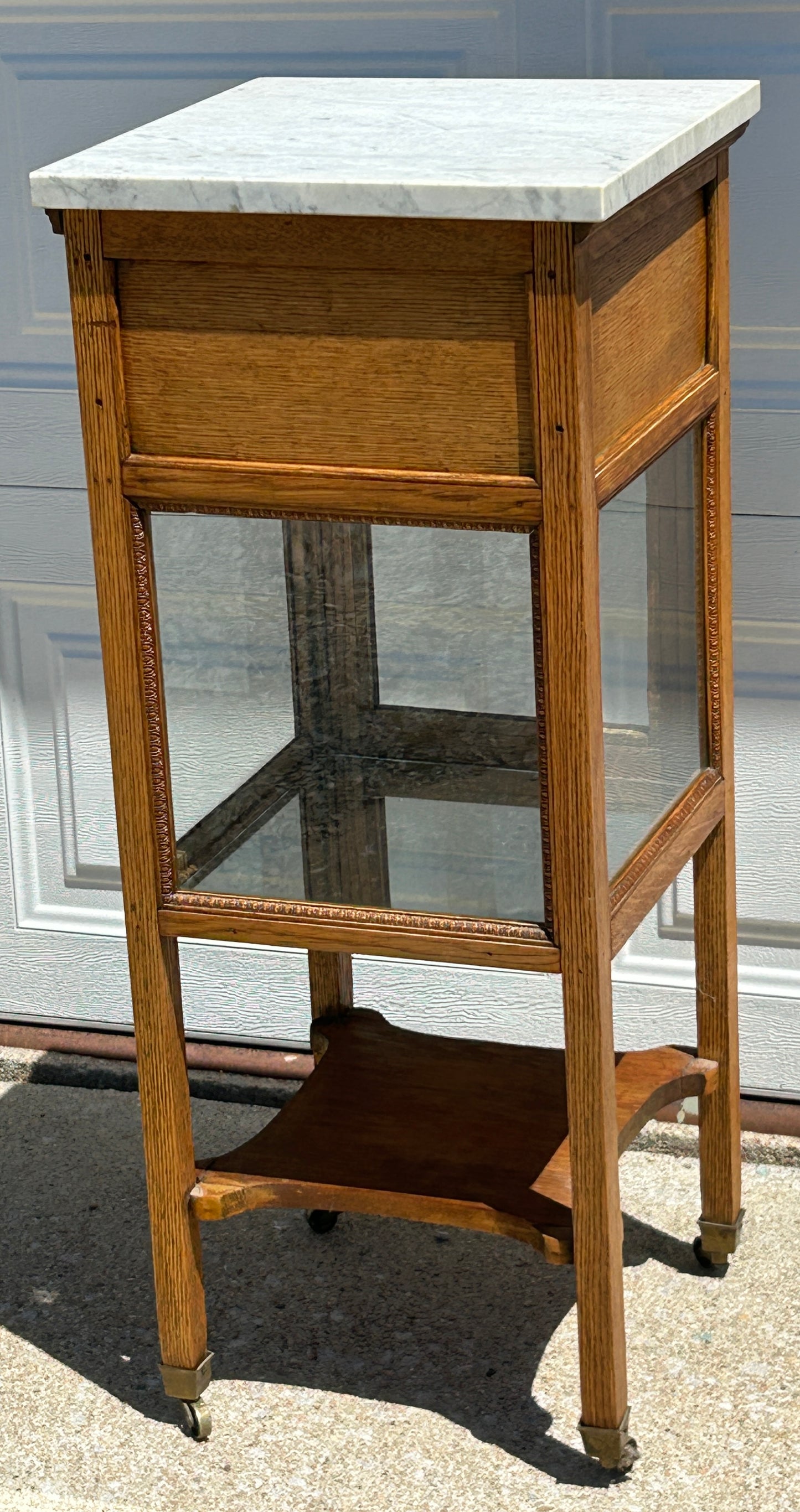 ANTIQUE BARBER SHOP MARBLE TOP STAND