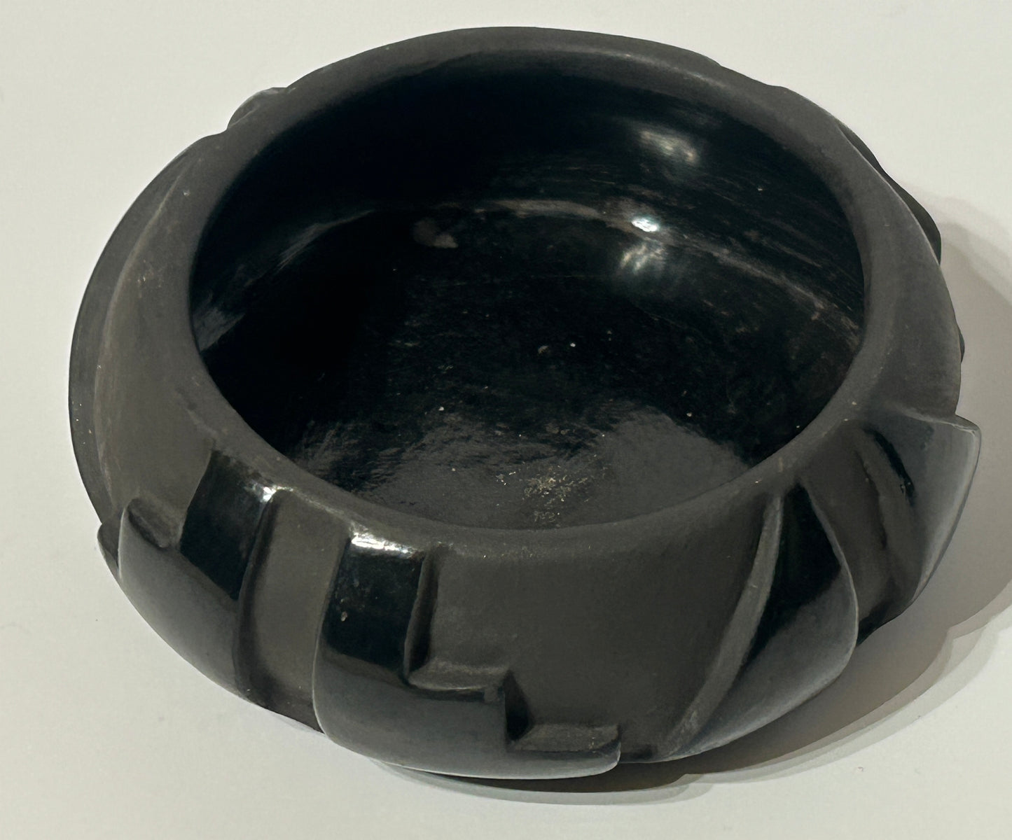 MADELINE TAFOYA SANTA CLARA BLACK POTTERY