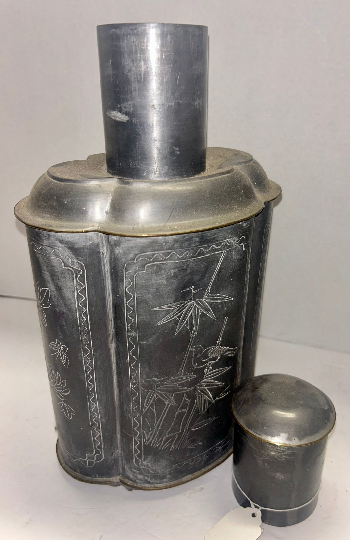 ORIENTAL ANTIQUE PEWTER LARGE TEA CADDY