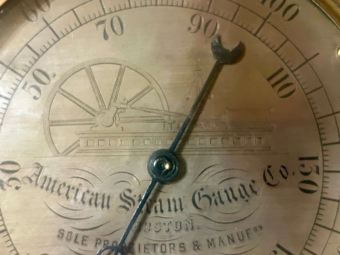 AMERICAN STEAM GUAGE 1859 WITH ENGRAVED BOX BED ENGINE DESIGN