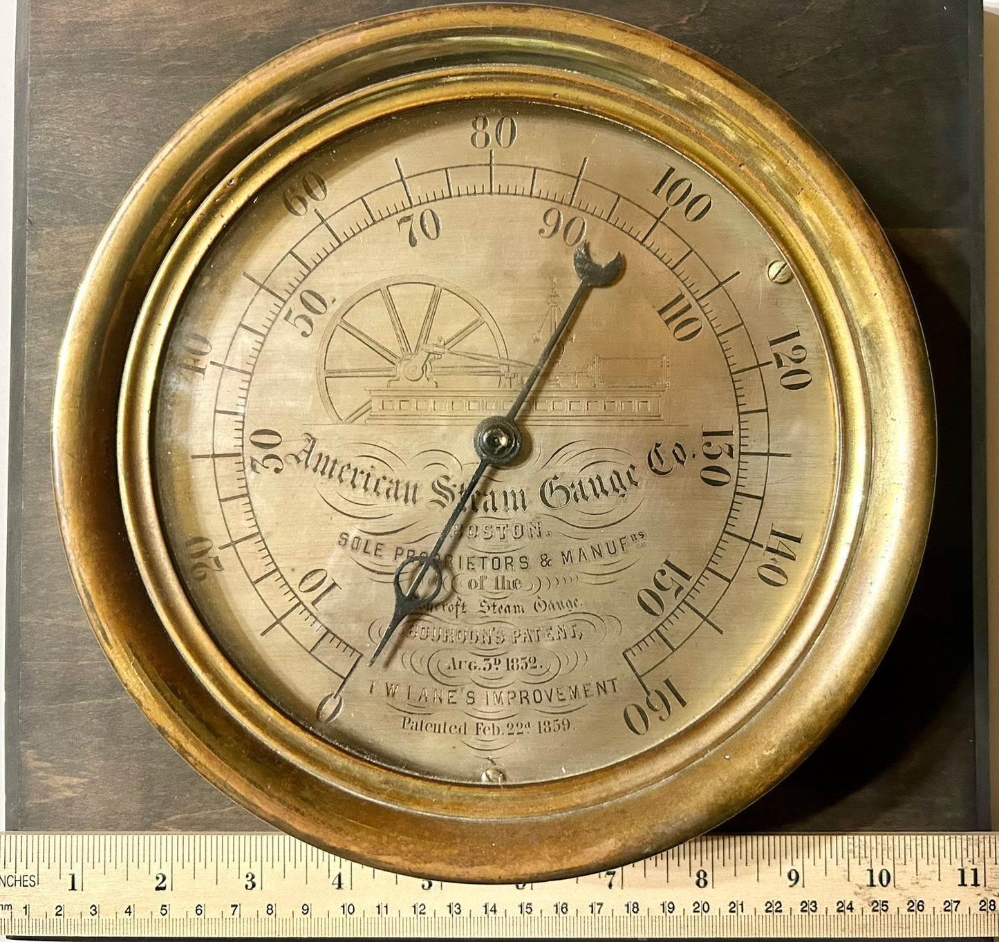 AMERICAN STEAM GUAGE 1859 WITH ENGRAVED BOX BED ENGINE DESIGN