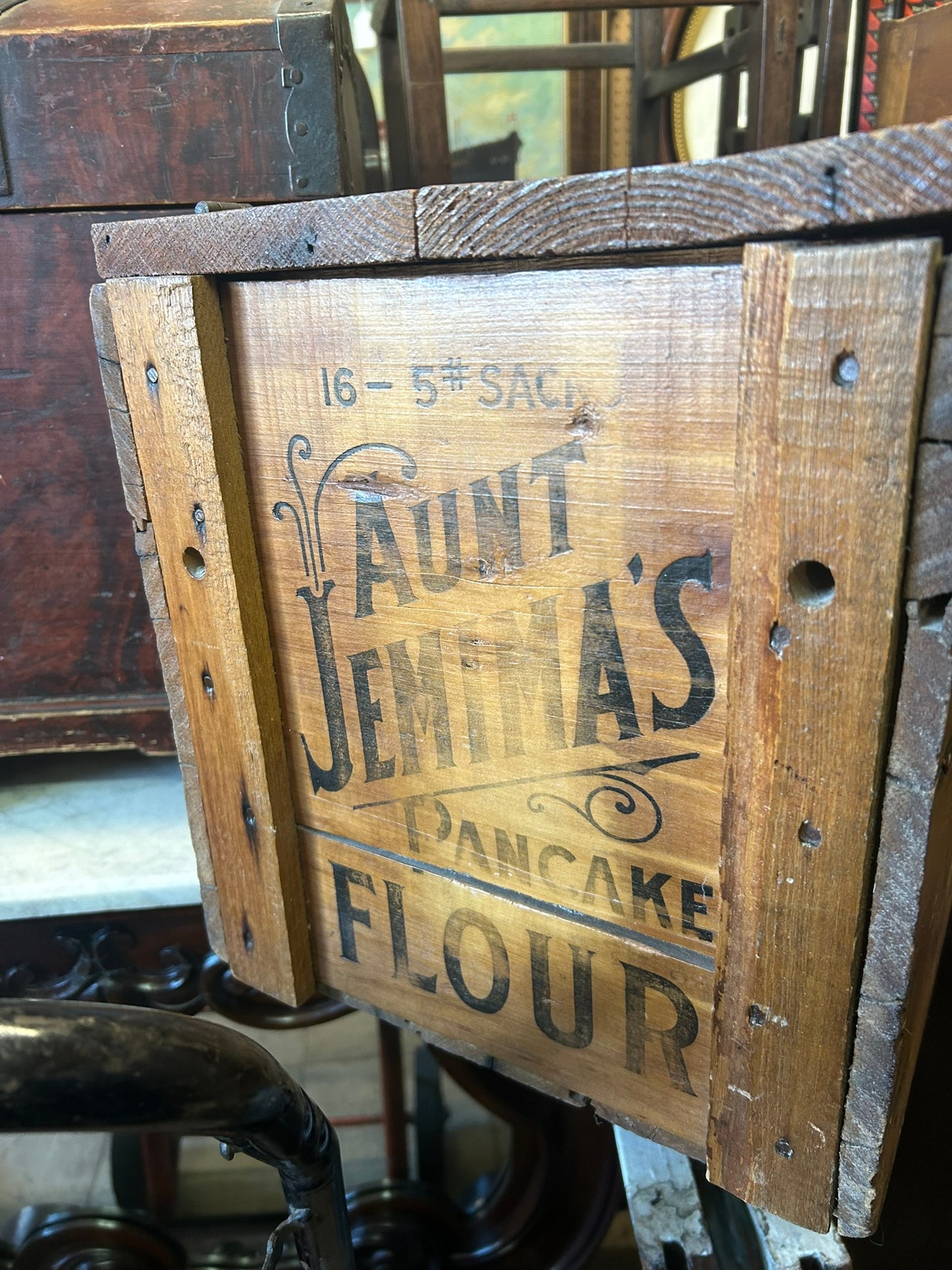 ANTIQUE AUNT JEMIMA'S PANCAKE FLOUR CRATE WITH GRAPHICS