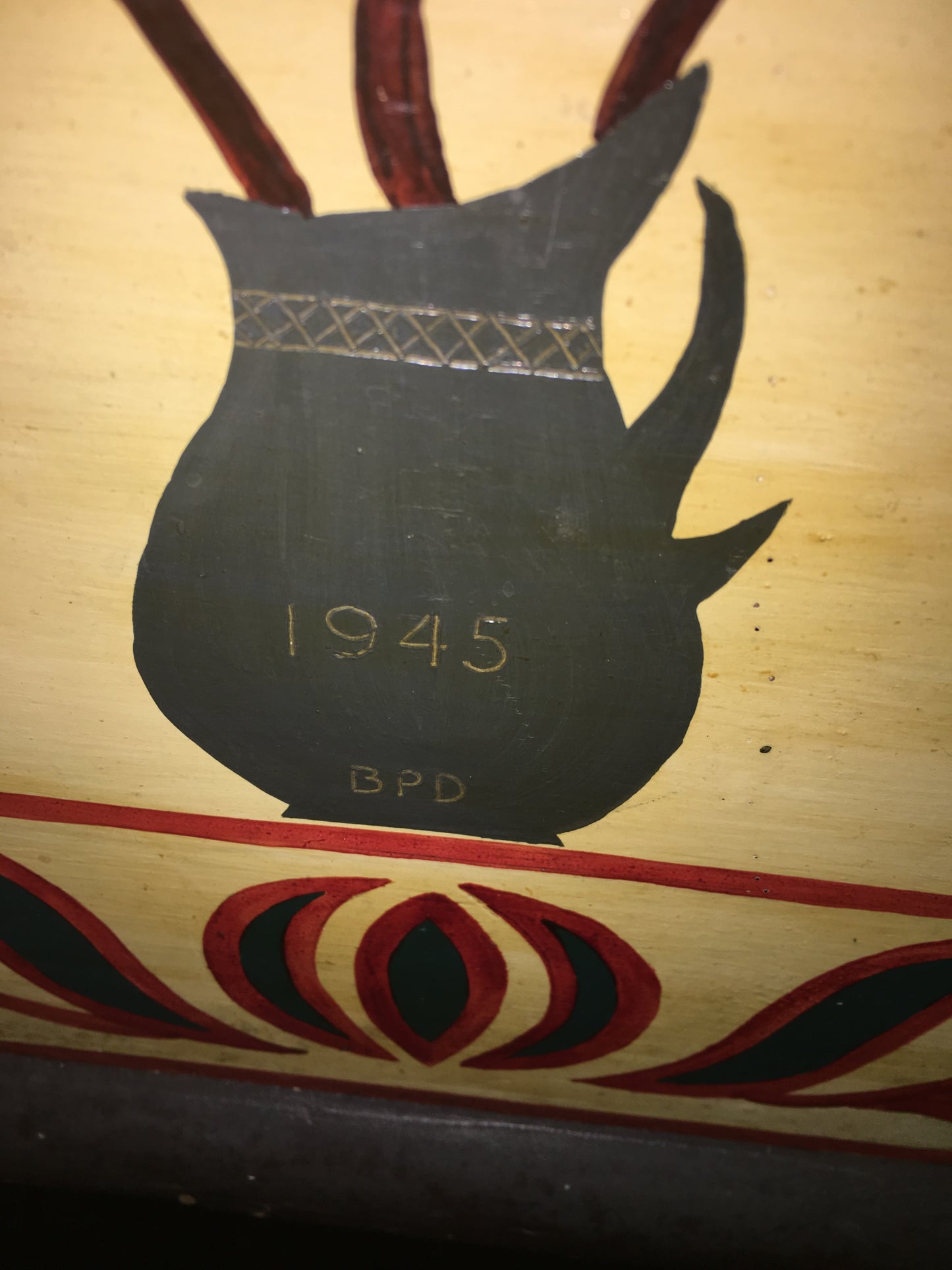 PENNSYLVANIA STYLE PAINT DECORATED EARLY WOODEN CHEST