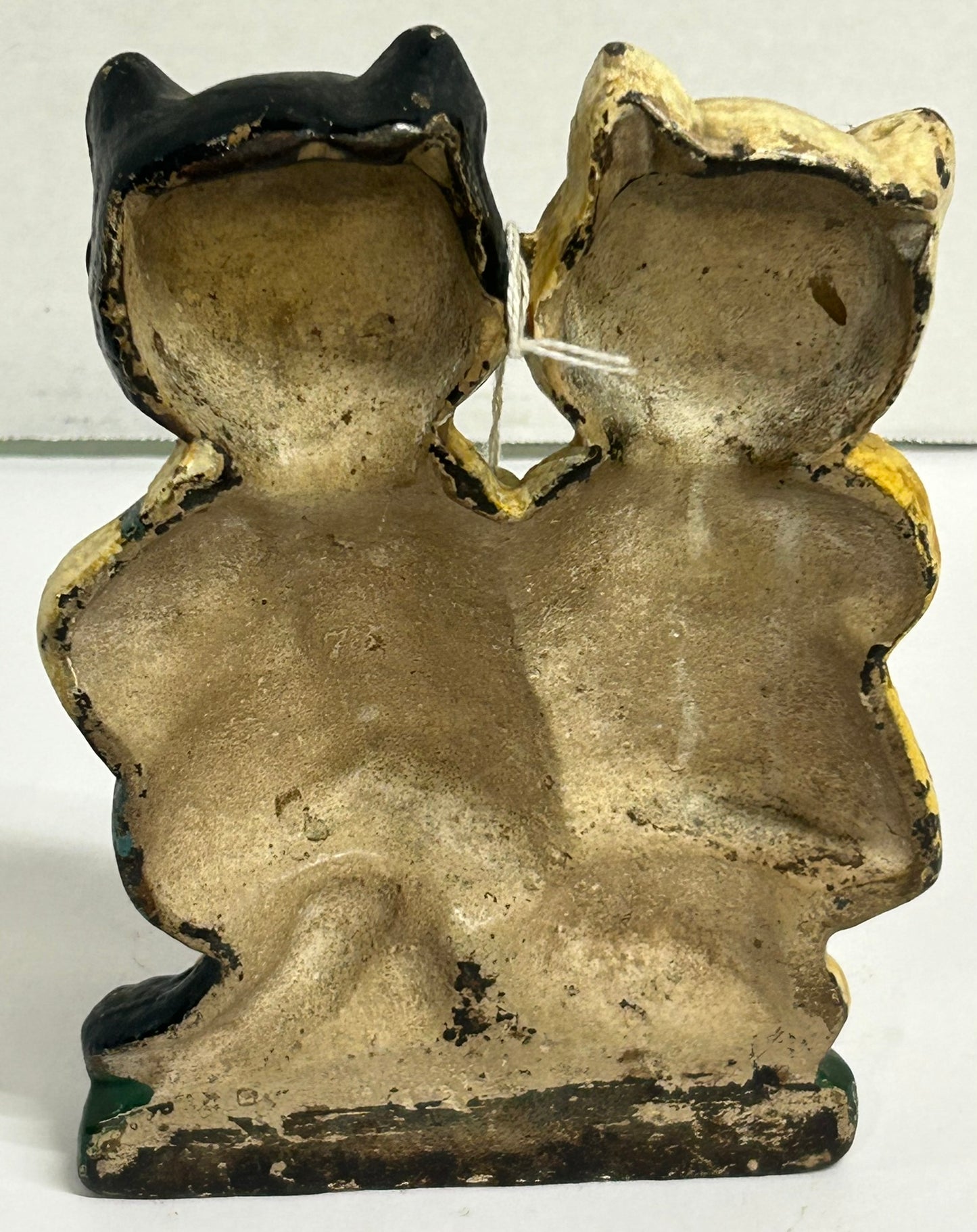 CAST IRON DOORSTOP OF TWIN KITTENS