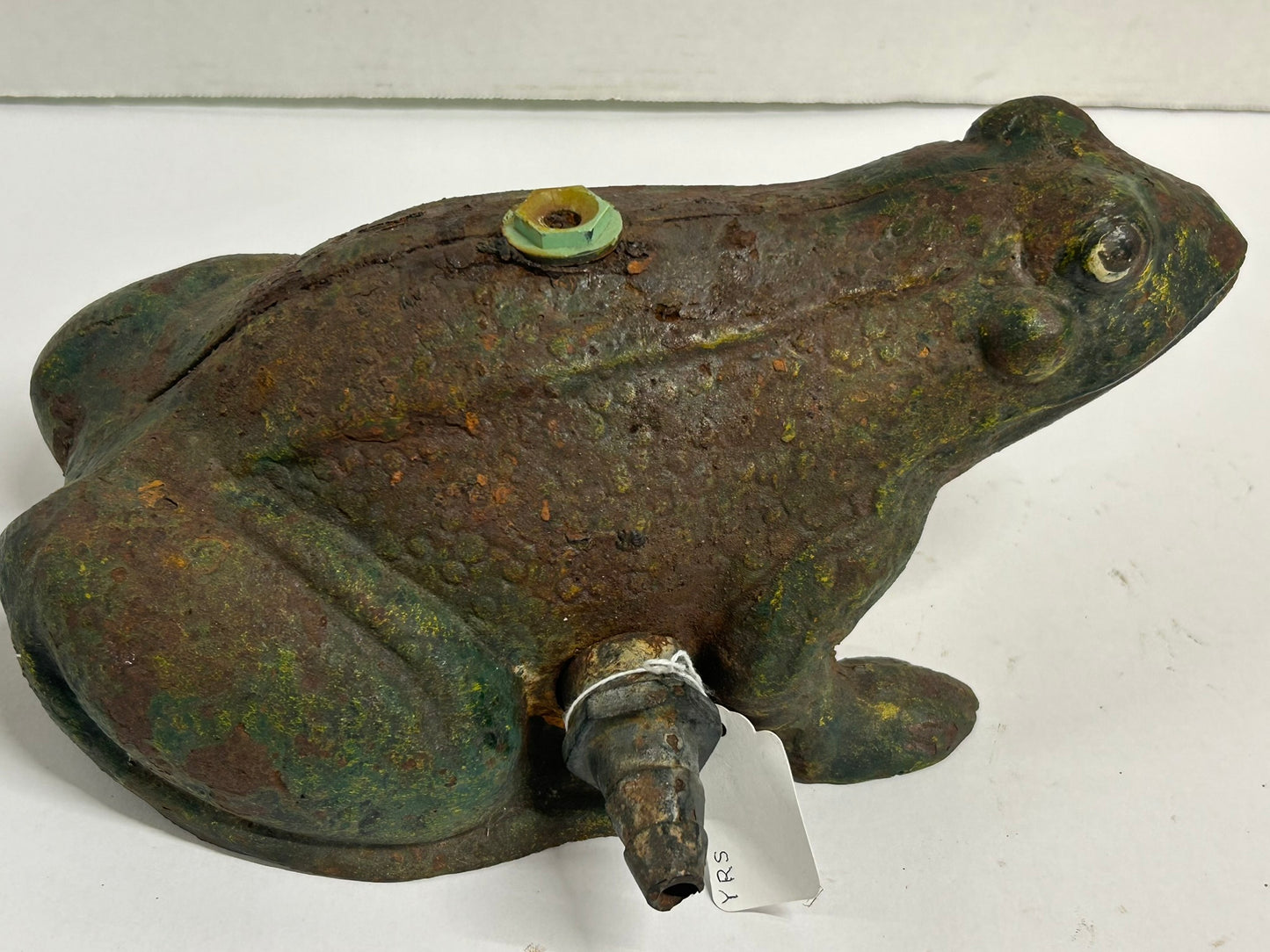 CAST IRON FIGURAL FROG LARGE LAWN SPRINKLER