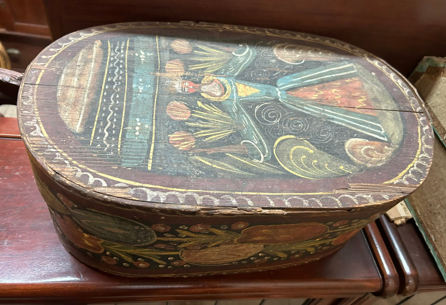 1800's OVAL ANTIQUE BRIDES BOX