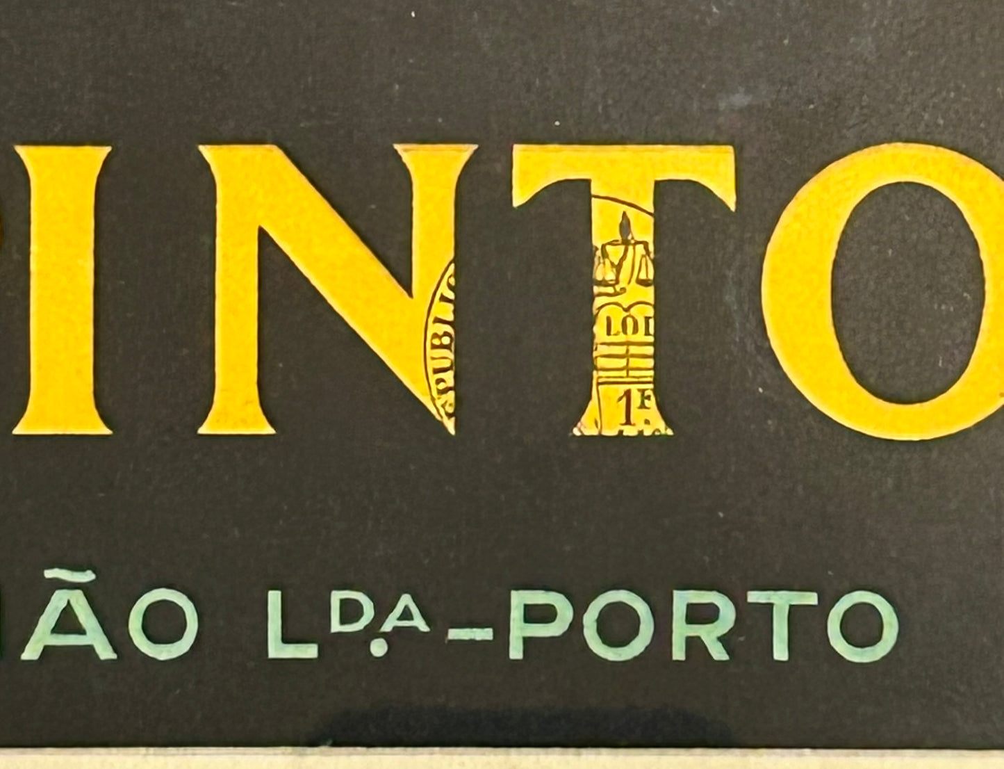 PORTO RAMOS PINTO ADVERTISEMENT