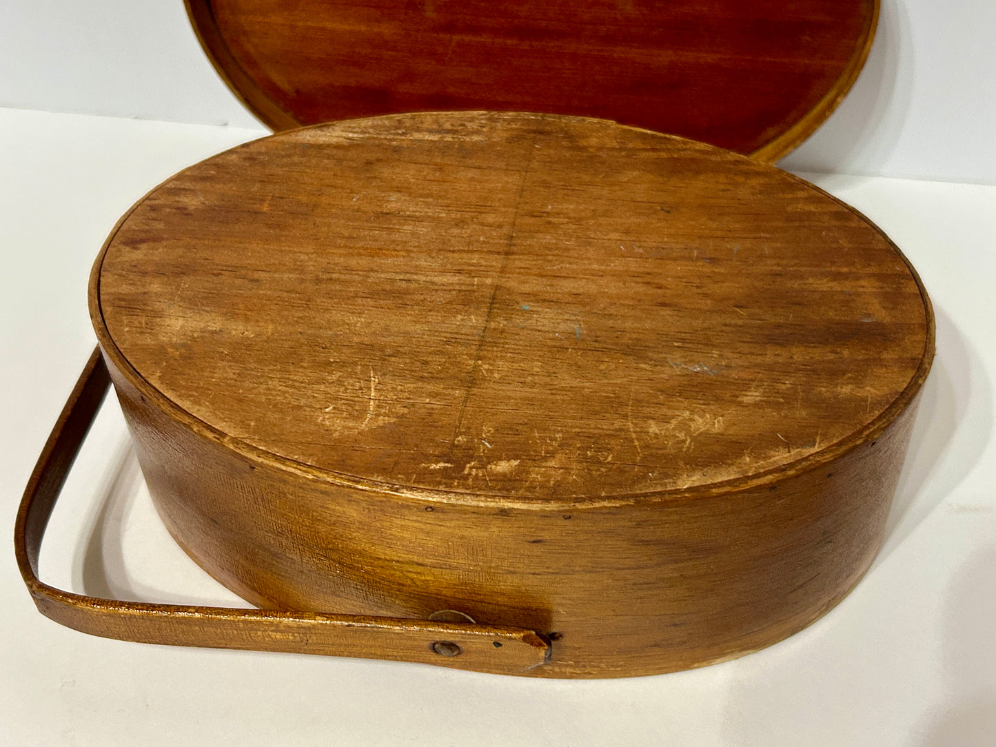 SHAKER ANTIQUE FOUR FINGER LAP HANDLED SEWING BOX