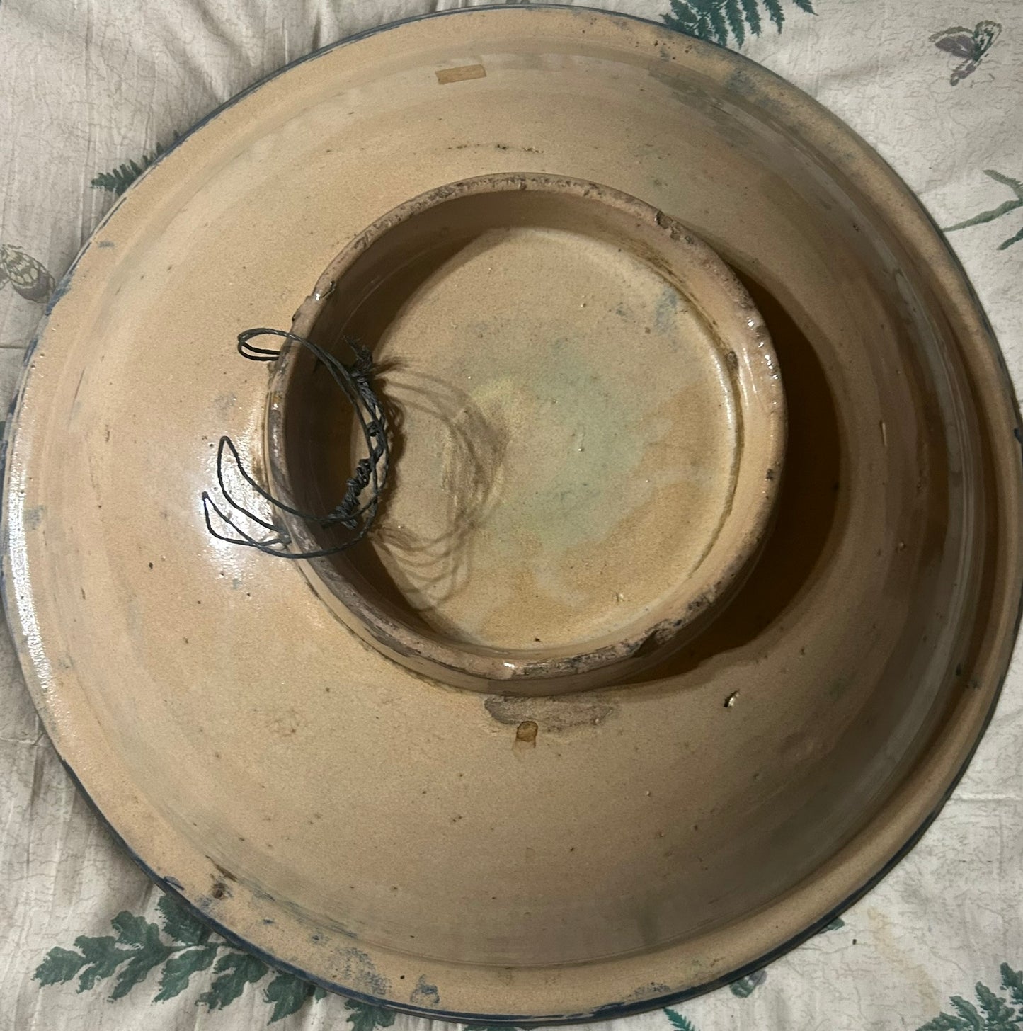 ISLAMIC DECORATED EARTHENWARE ANTIQUE LARGE BOWL