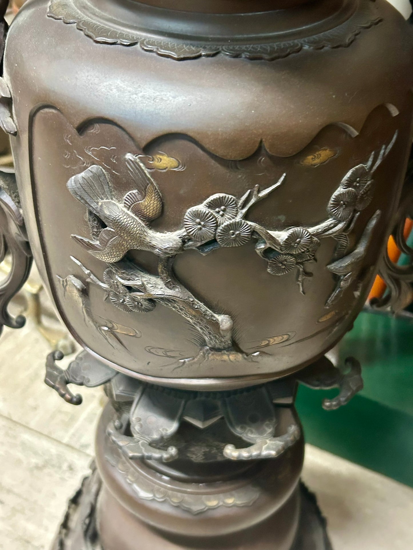 BRONZE MIXED METAL LARGE JAPANESE ANTIQUE USUBATA URN