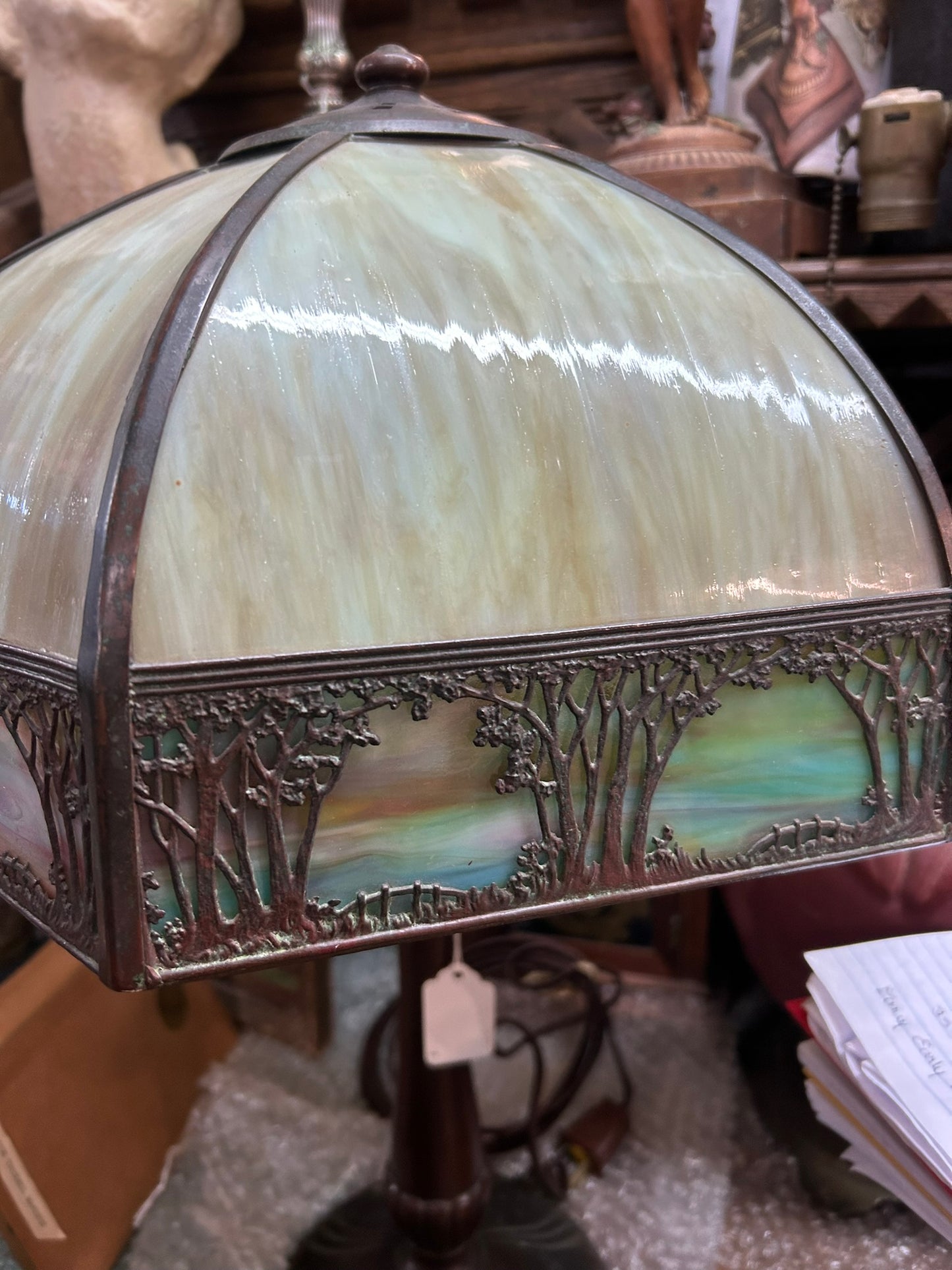 HANDEL SCENIC OVERLAY PANELED SHADE LAMP