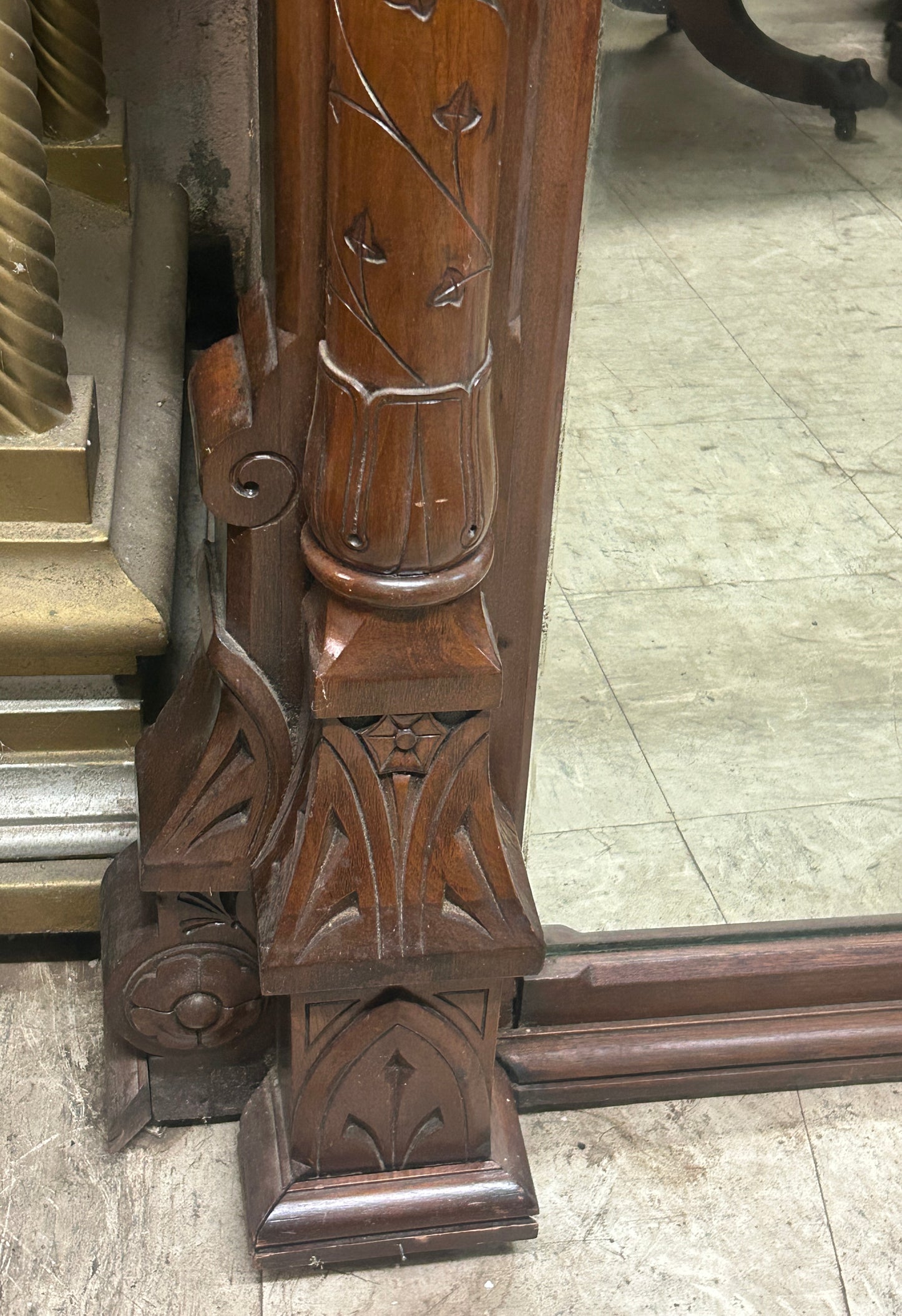 WALNUT VICTORIAN MANTEL OR FLOOR MIRROR