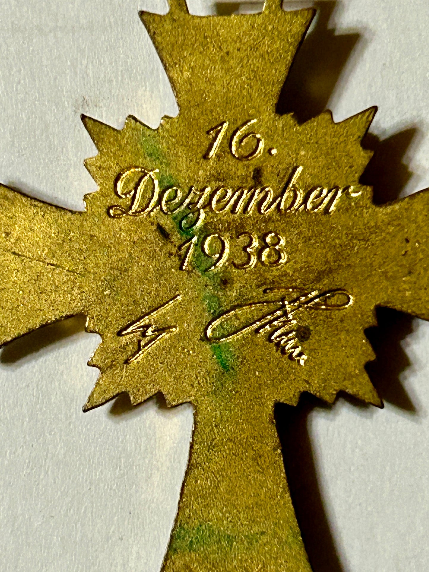GERMAN WWII MOTHERS CROSS