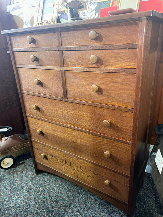 L & JG STICKLEY 9 DRAWER CHEST OF DRAWERS