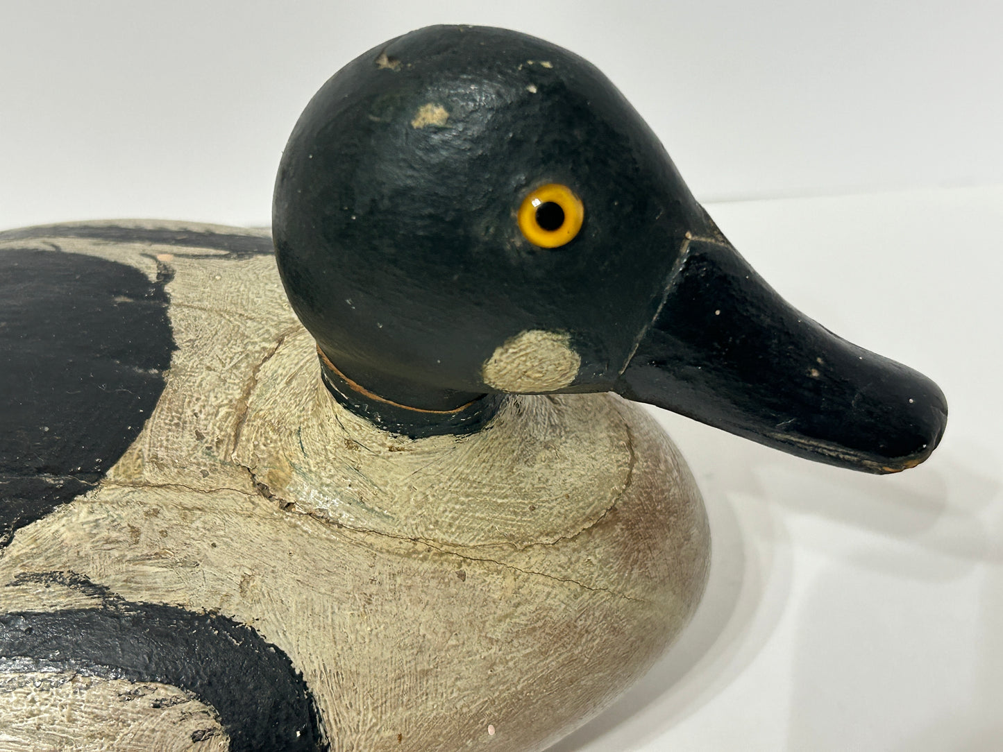ANTIQUE WOODEN DECOY OF GOLDEN EYE DRAKE