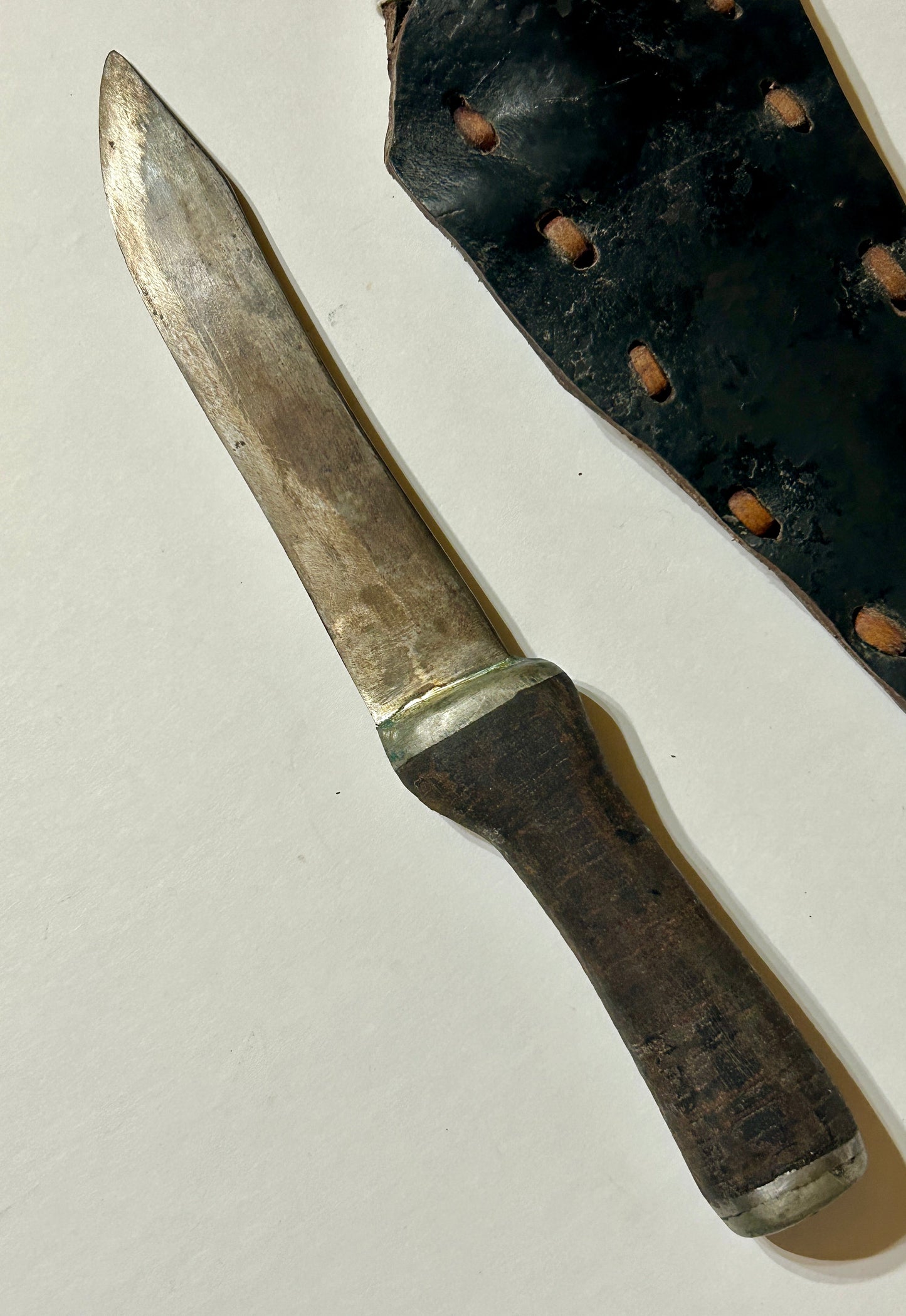 EARLY HANDMADE KNIFE AND SCABBARD
