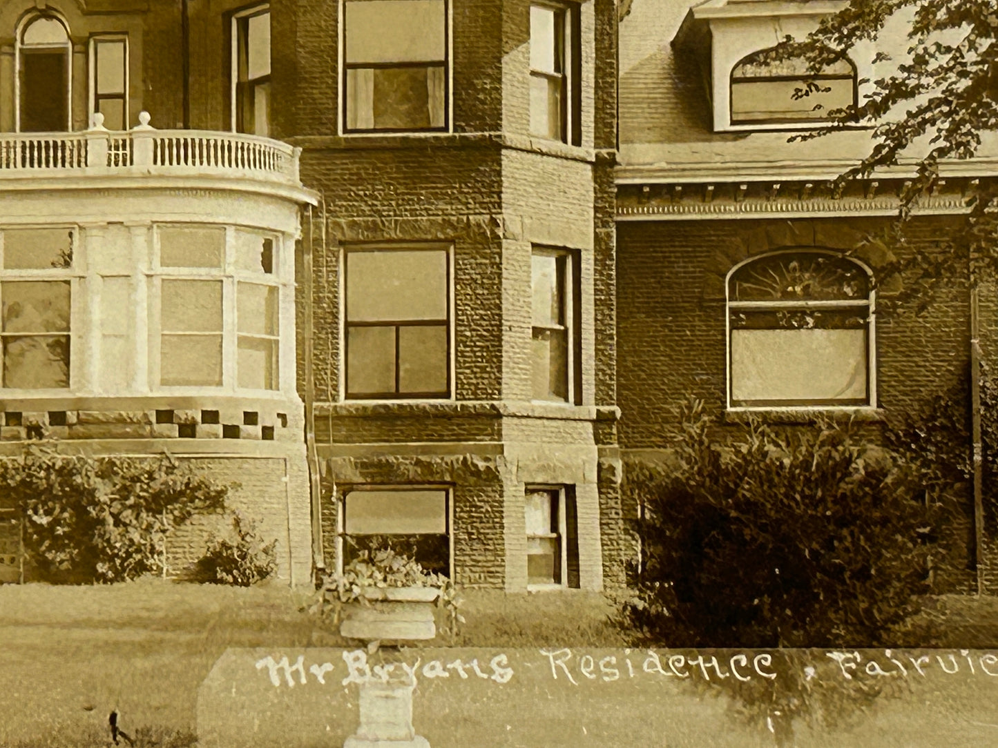 WILLIAM JENNINGS BRYAN POSTCARD OF LINCOLN NEBRASKA RESIDENCE SHOWING BRYAN