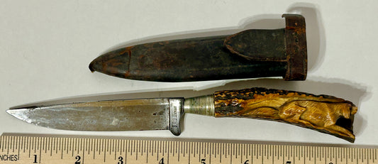 S. R. DROESCHER GERMANY KNIFE WITH CARVED ANTLER HORN  FIGURAL DOG HANDLE