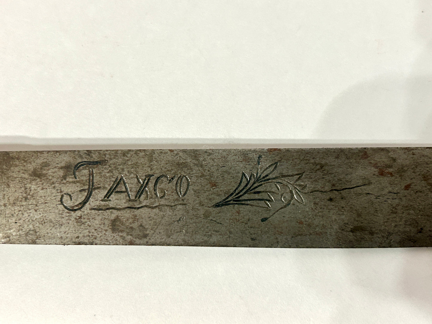 TAXCO DOG HEAD HORN HANDLE KNIFE