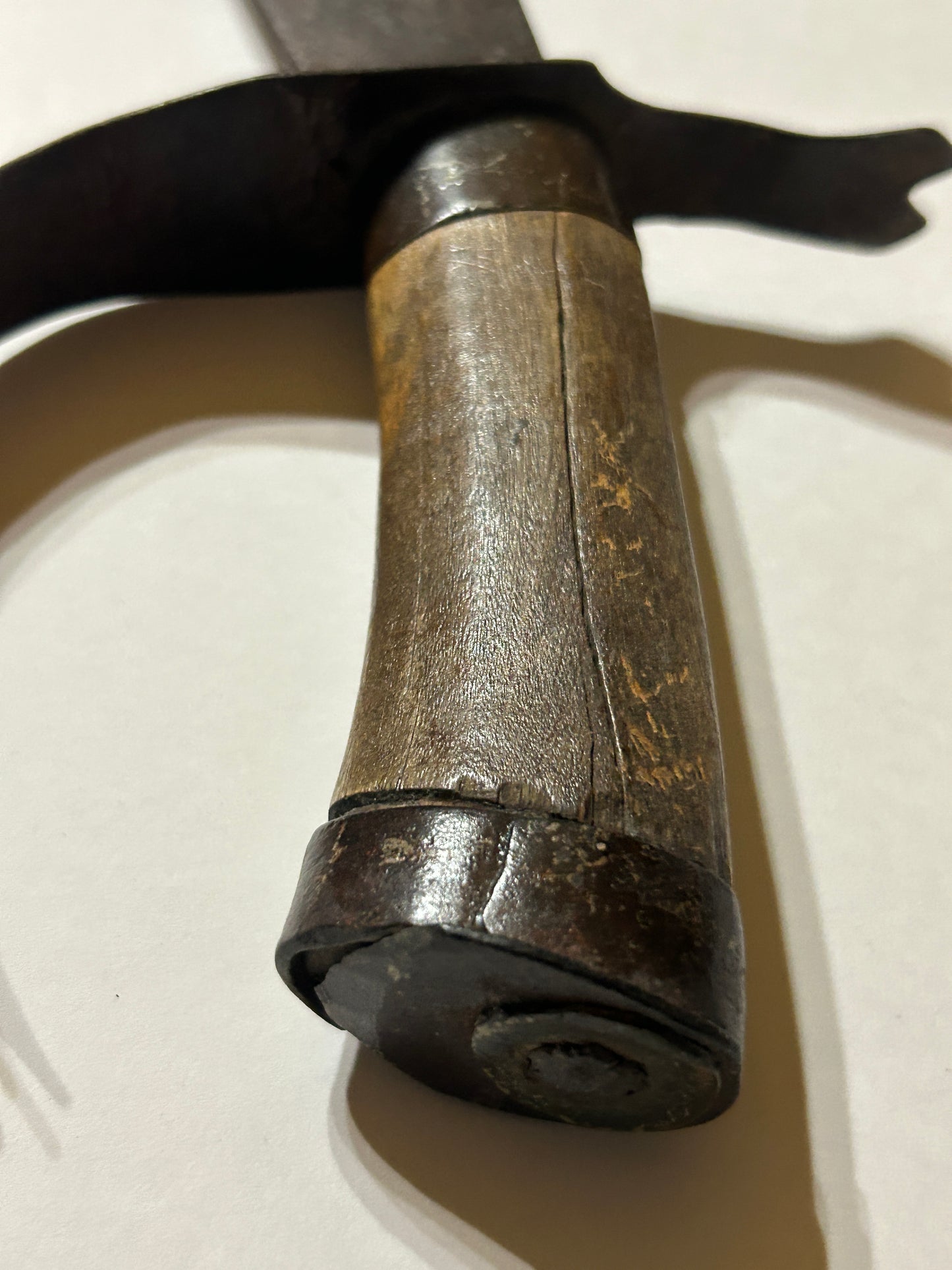 CONFEDERATE CIVIL WAR LONG KNIFE?
