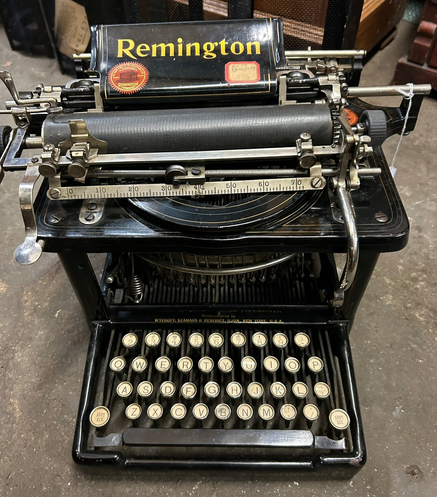 REMINGTON ANTIQUE #6 TYPEWRITER