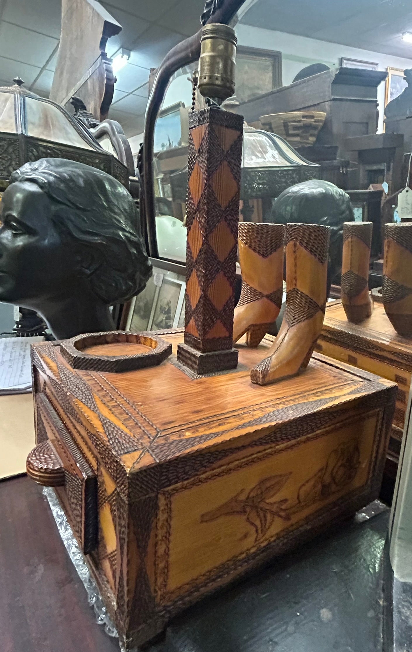 WESTERN CARVED DESIGN LAMP WITH COWBOY BOOTS