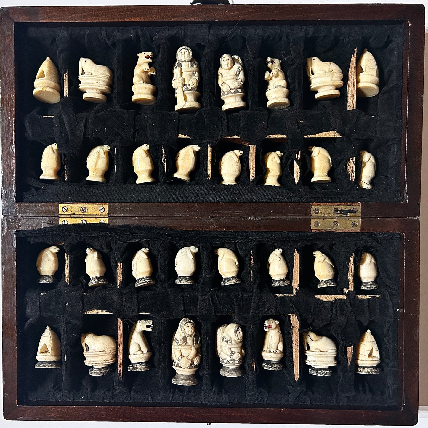 WALRUS IVORY CHESS SET INUIT CARVED