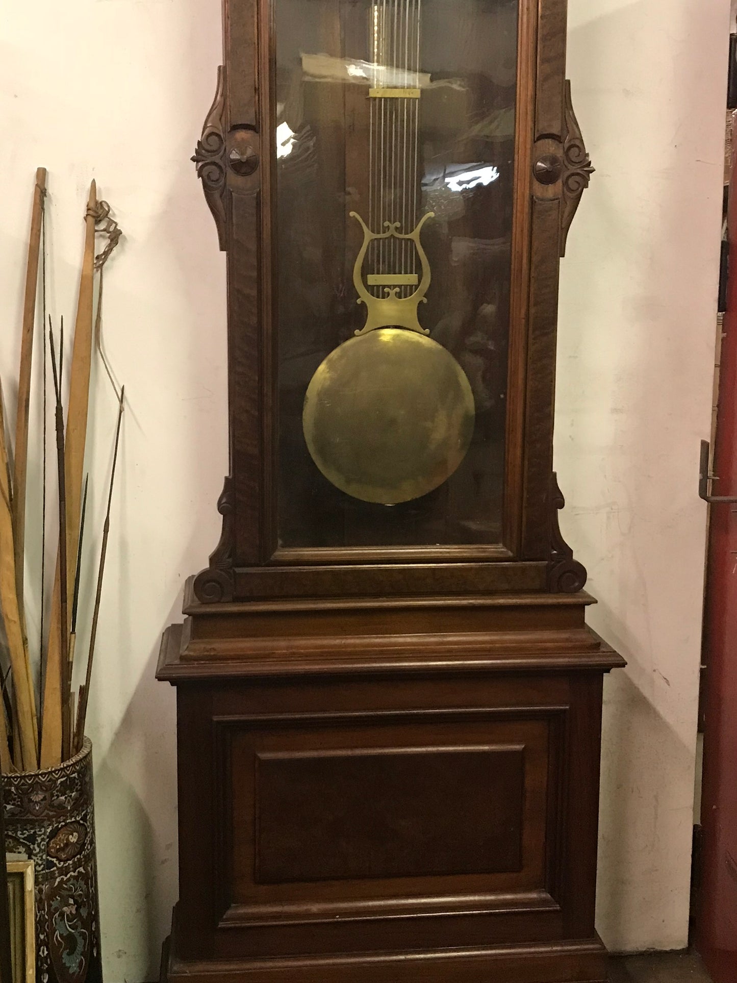 ANTIQUE LARGE NEW HAVEN JEWELER'S REGULAR FLOOR CLOCK