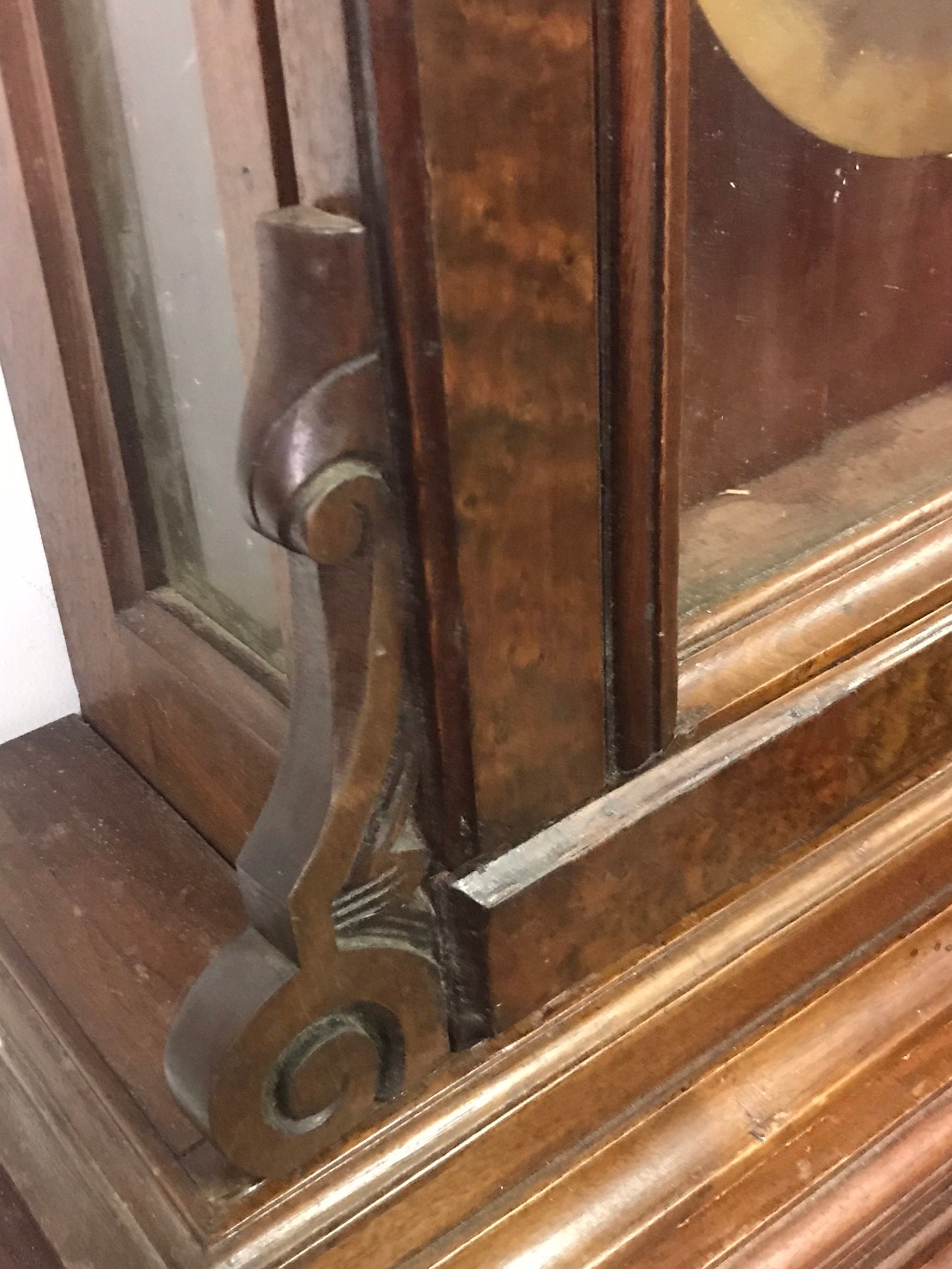 ANTIQUE LARGE NEW HAVEN JEWELER'S REGULAR FLOOR CLOCK