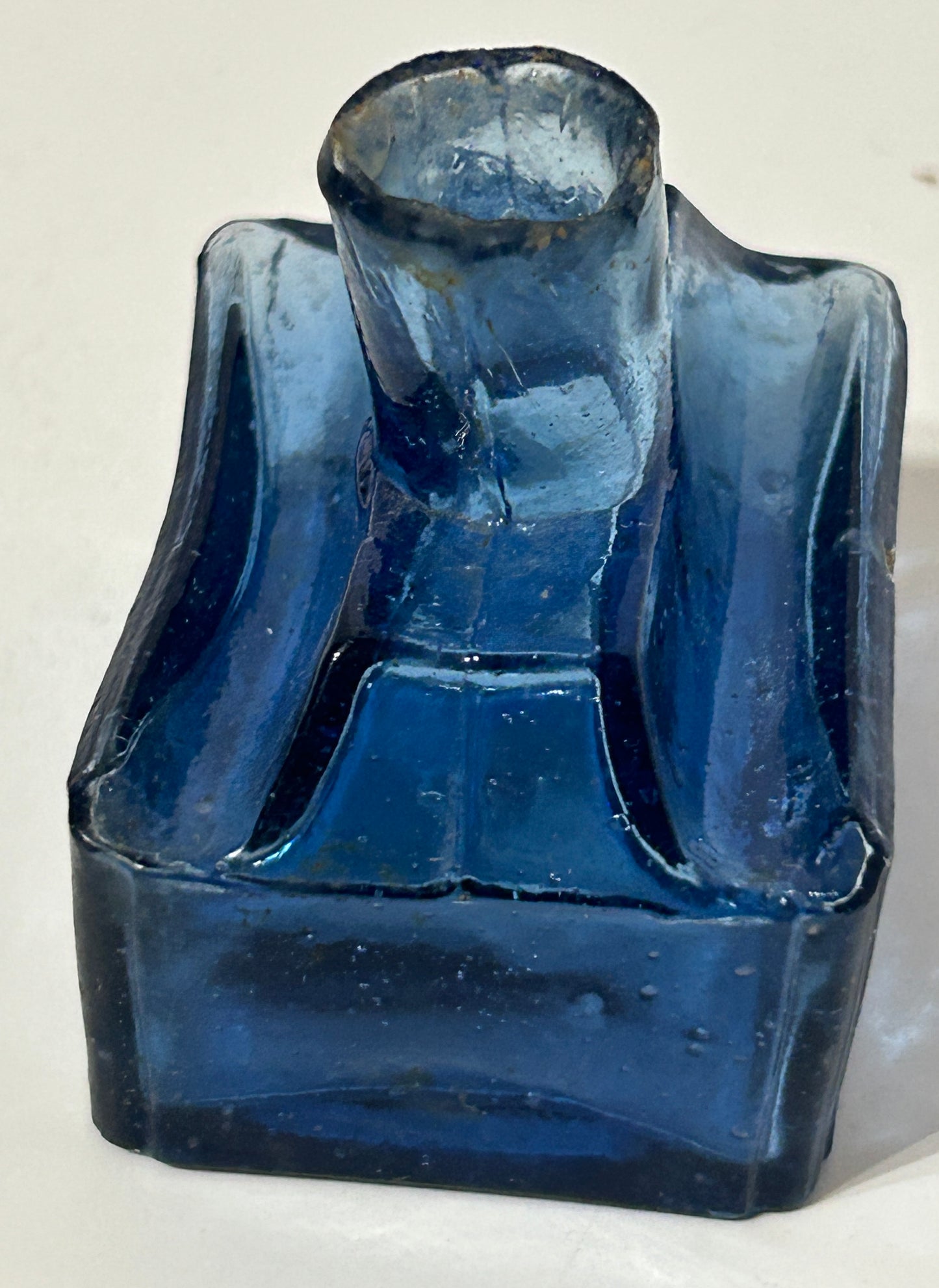 EARLY AMERICAN GLASS BLUE GLASS INK BOTTLE 1ST HALF 19TH CENTURY