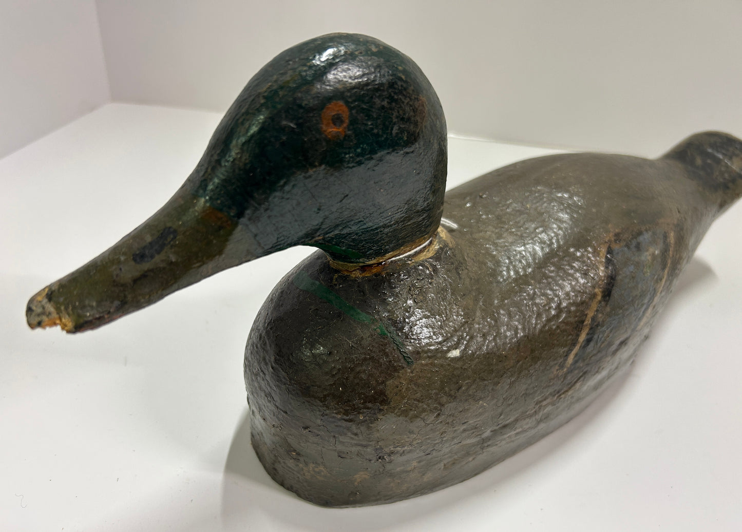 WOODEN ANTIQUE DUCK DECOY