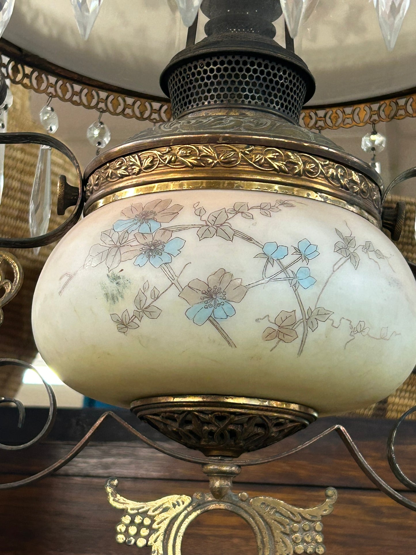 VICTORIAN ANTIQUE HANGING LIBRARY WAVECREST KELVA STYLE LAMP