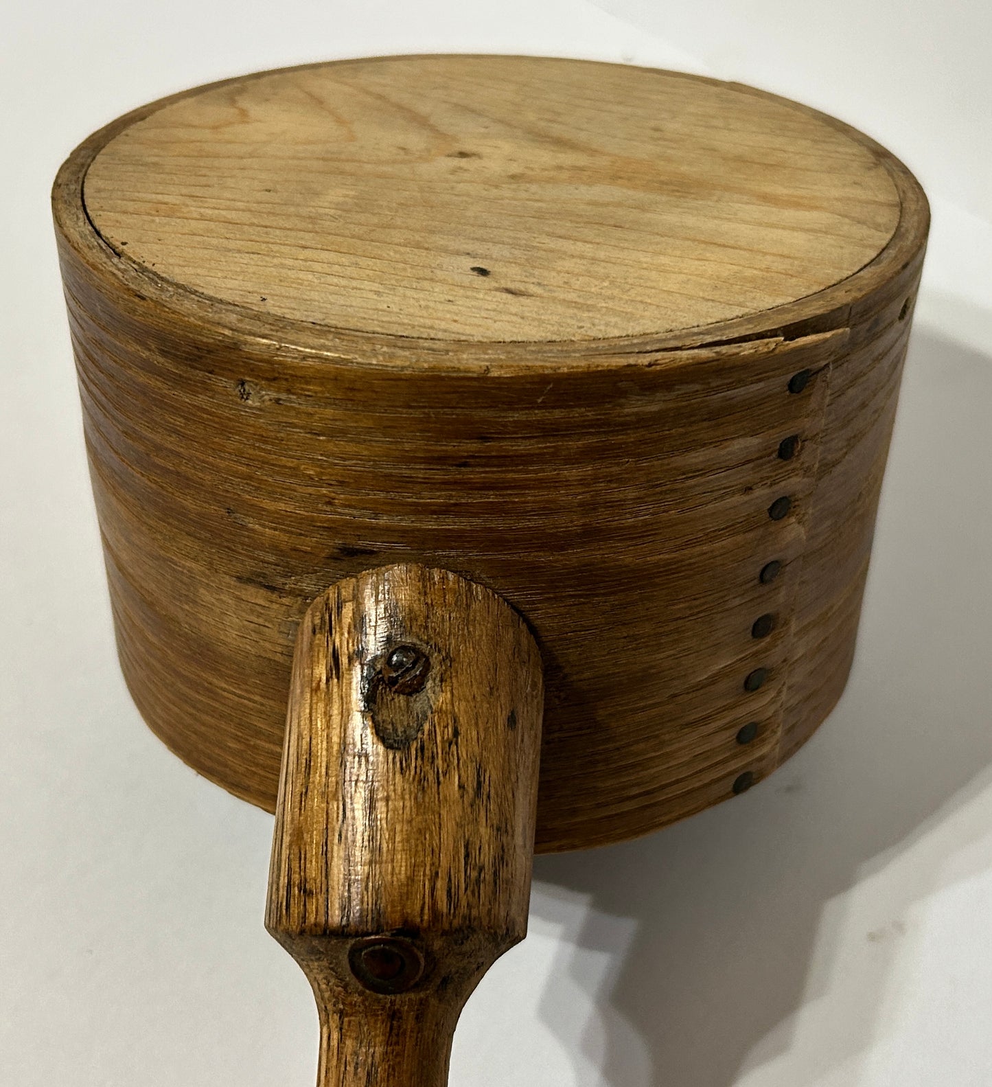 SHAKER WOODEN DIPPER