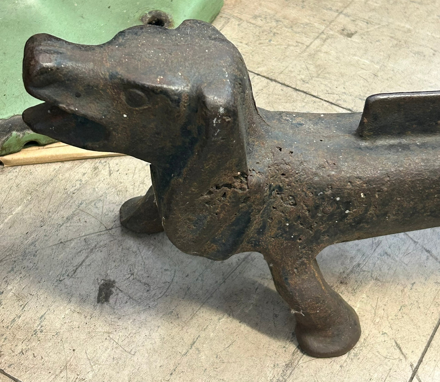 SPLAY LEGGED CAST IRON UNUSUAL DACHSHUND ANTIQUE FOOT SCRAPER