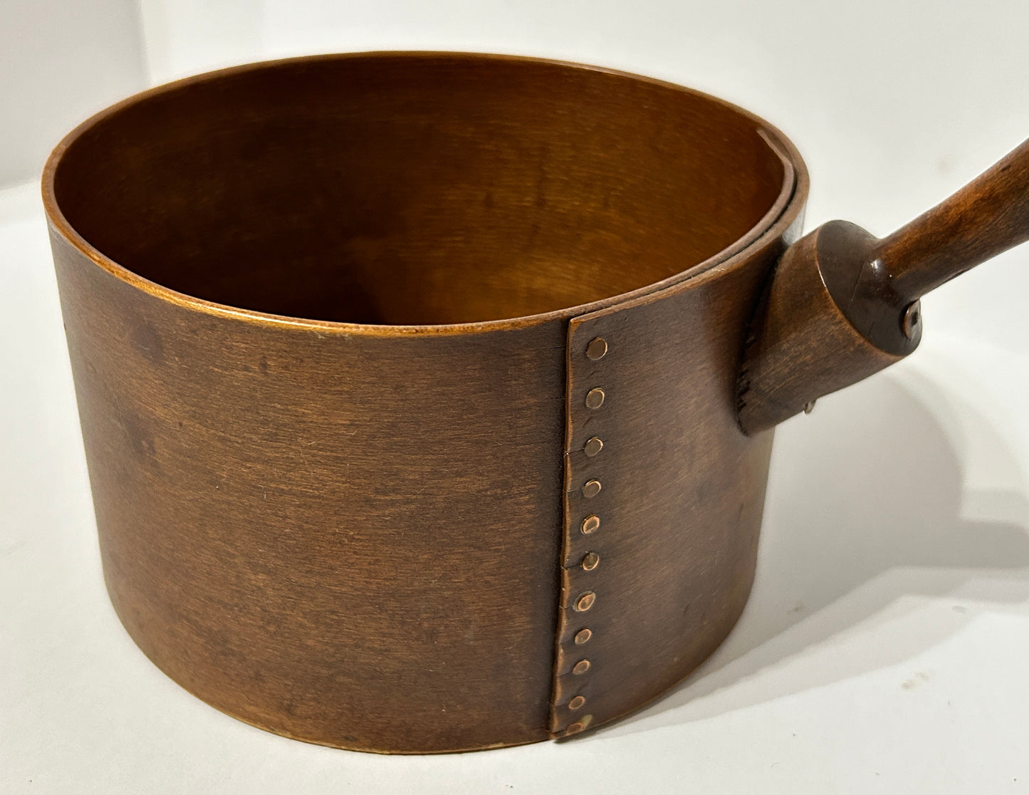 SHAKER WOODEN DIPPER