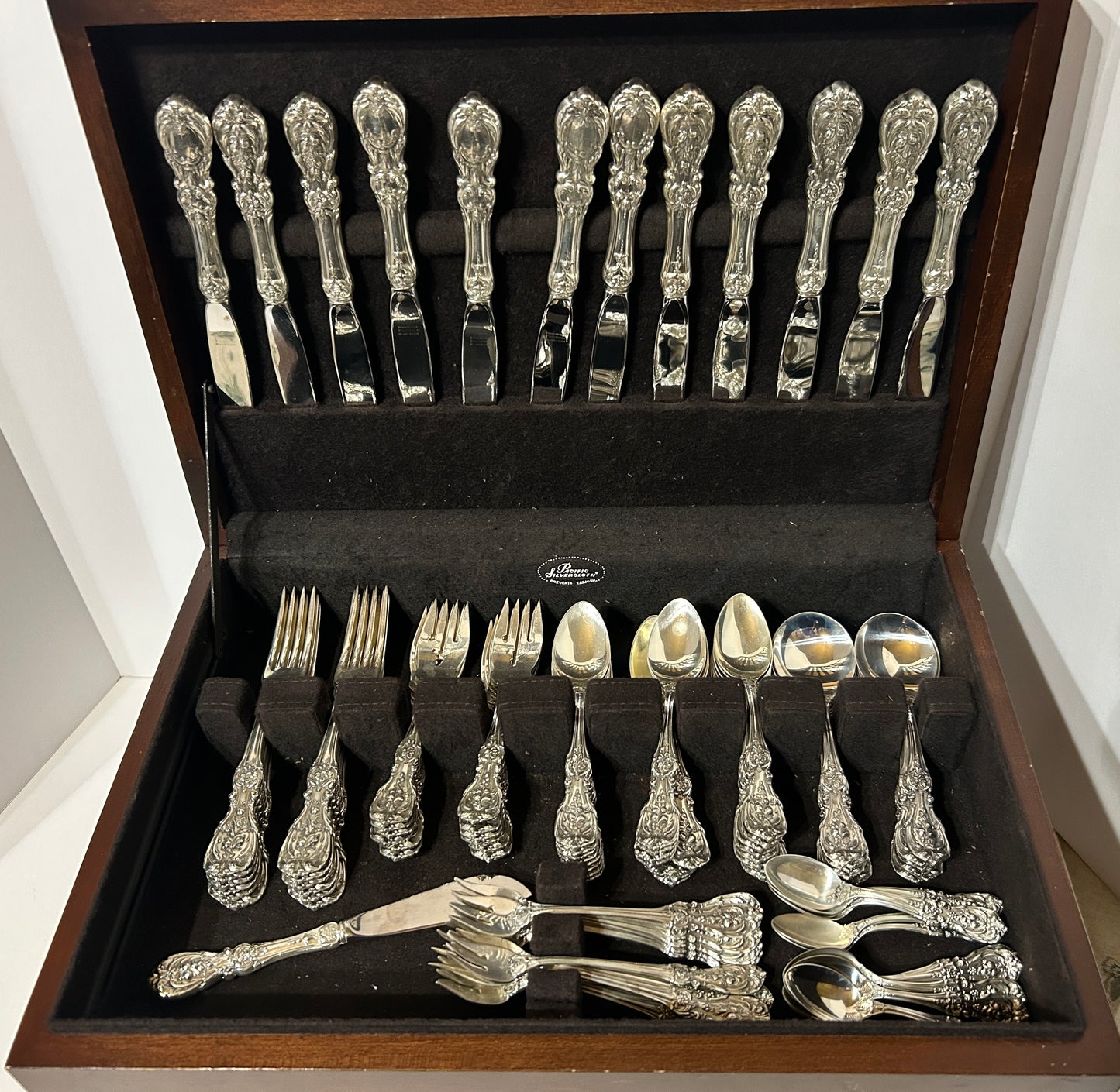 STERLING FRANCIS 1 PATTERN 120 PIECE FLATWARE SET