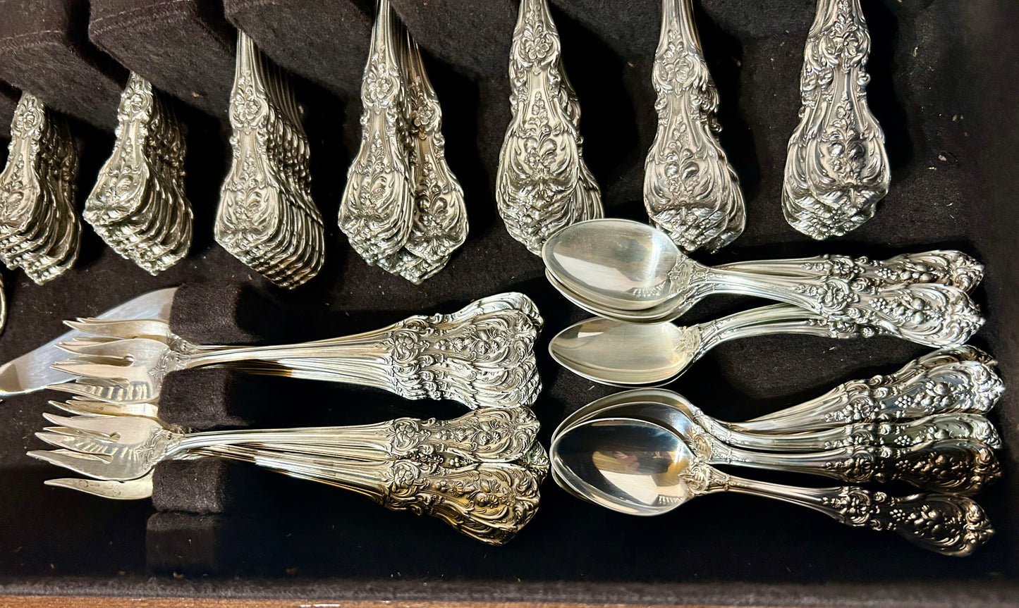 STERLING FRANCIS 1 PATTERN 120 PIECE FLATWARE SET
