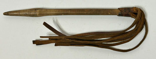 LEATHER THONG WHIP ANTIQUE