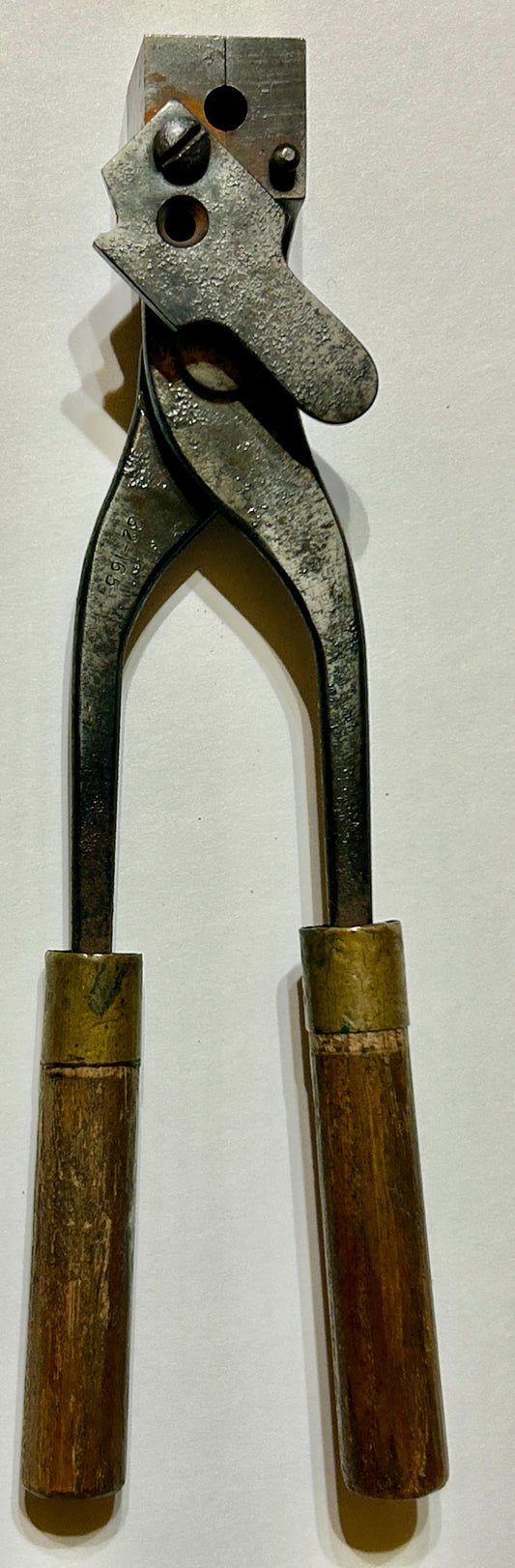 WINCHESTER BULLET MOLD 32 165