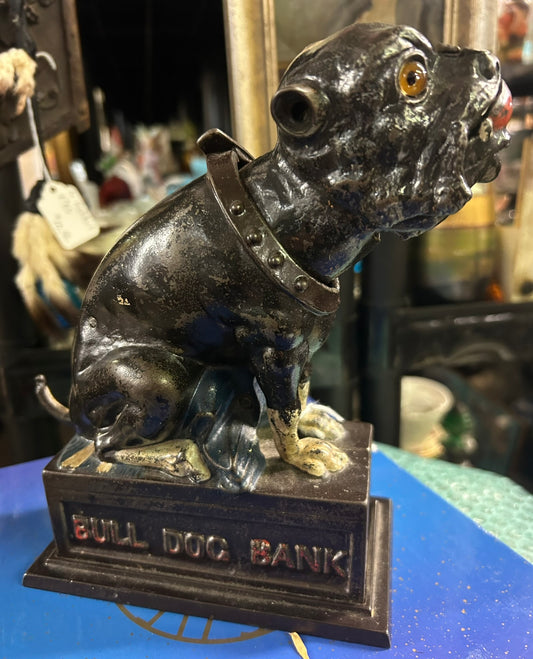 ANTIQUE BULL DOG MECHANICAL BANK IN EXCELLENT CONDITION