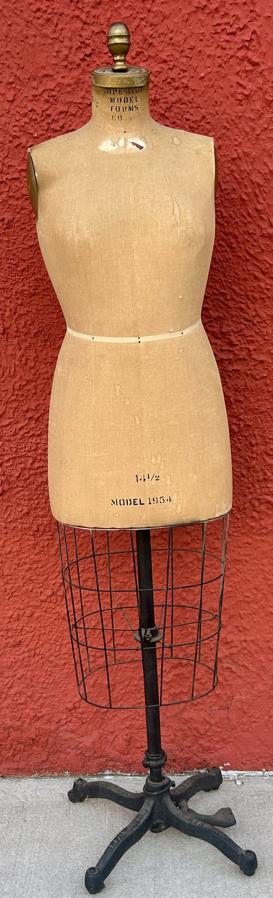 ANTIQUE DRESS FORM SUPERIOR MODEL