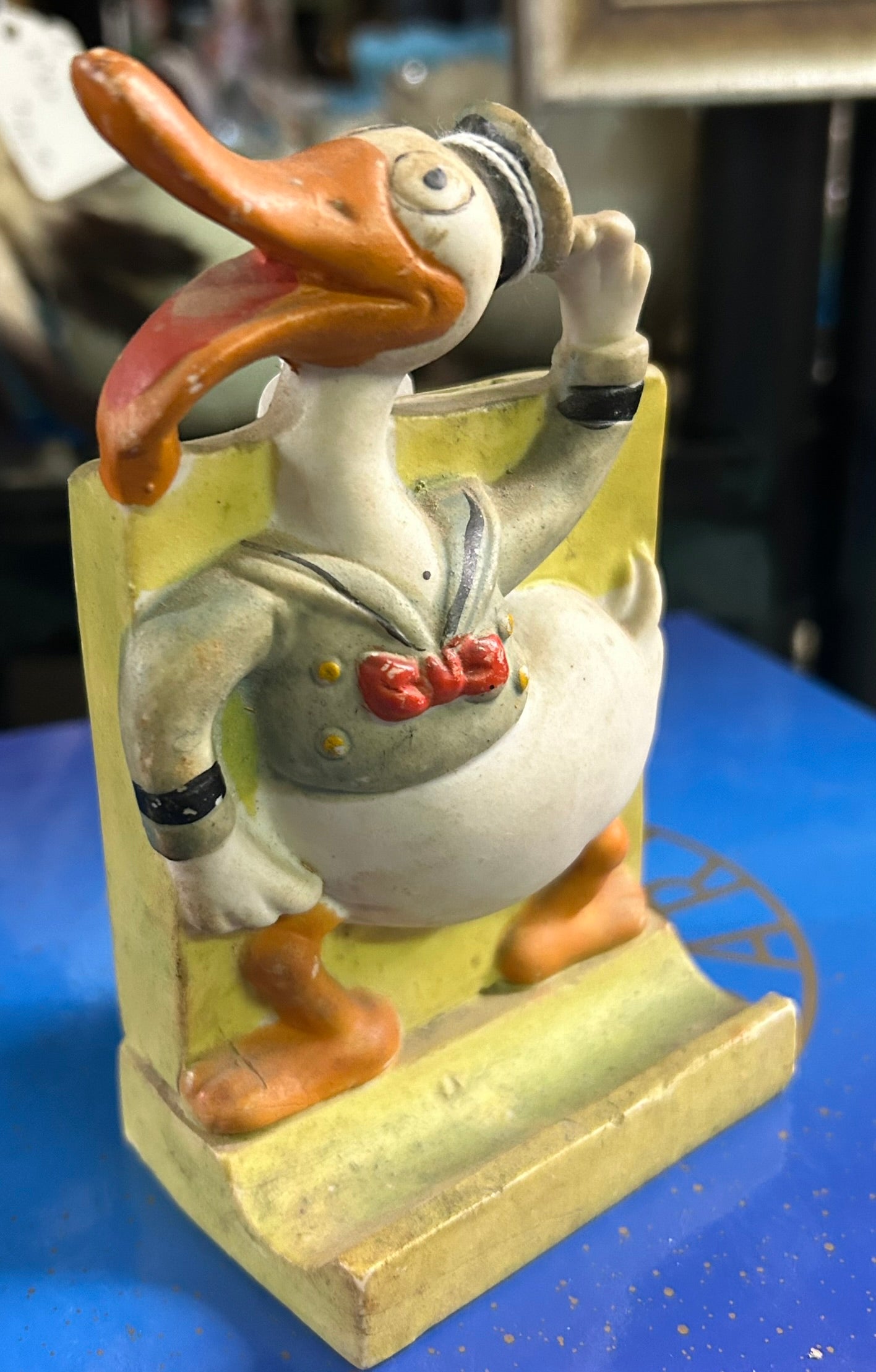 ANTIQUE DONALD DUCK LONG BILLED BISQUE TOOTH BRUSH HOLDER