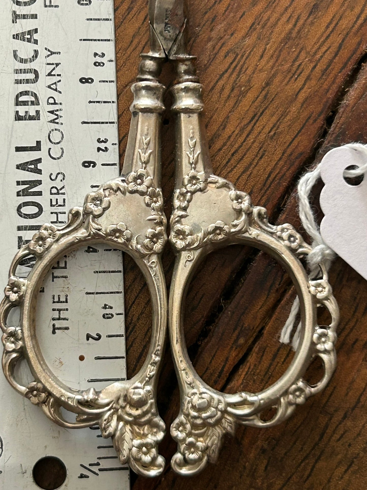 STERLING SILVER ANTIQUE SCISSORS
