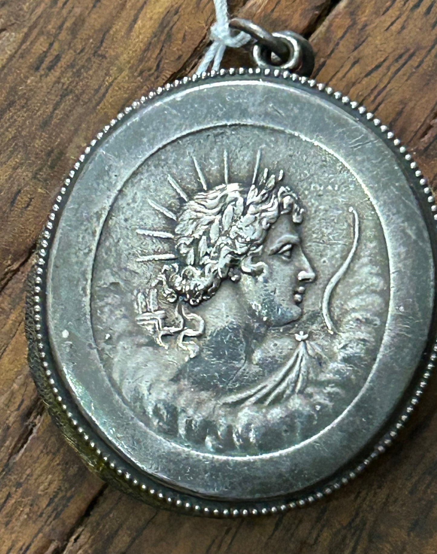 STERLING SILVER ANTIQUE PIN HOLDER WITH DOUBLE SIDED PORTRAIT