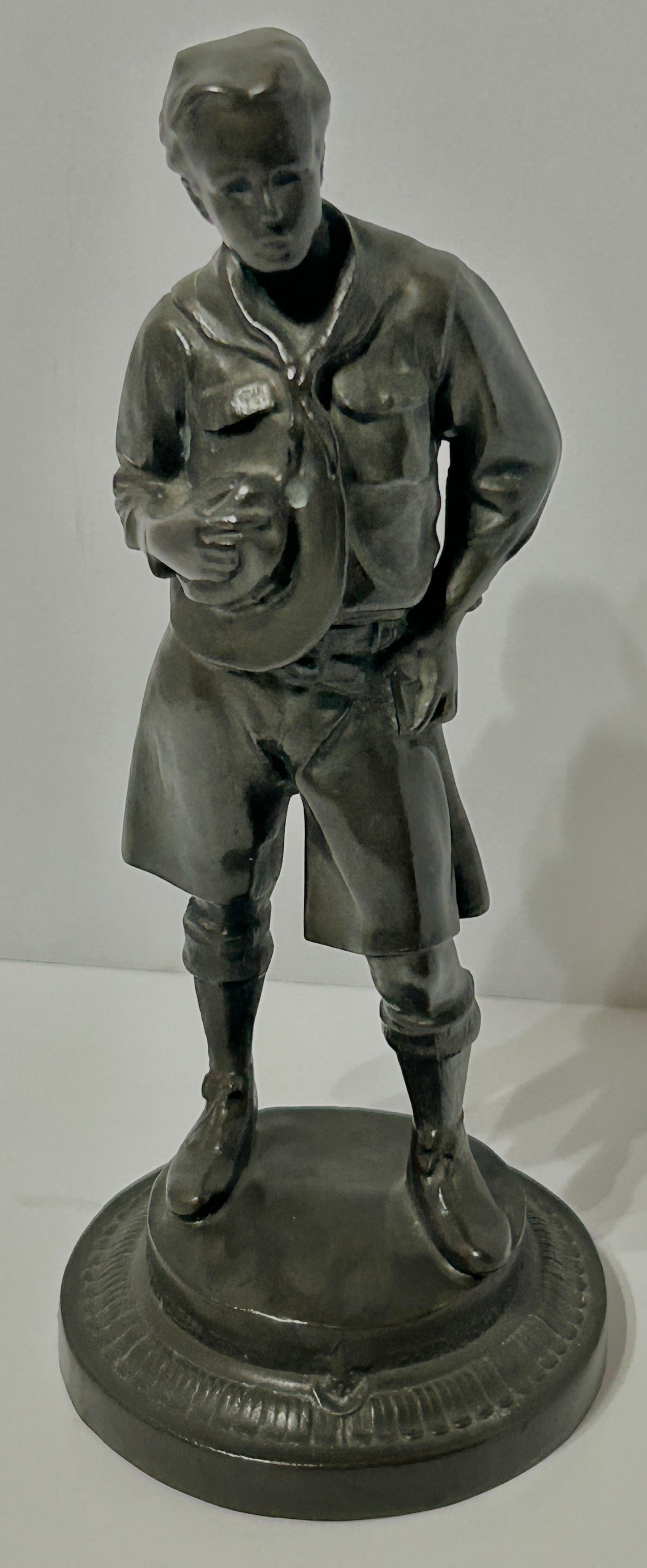 BOY SCOUT EARLY SPELTER METAL STATUE
